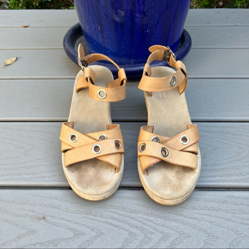 A.P.C. Rue Madame Paris Leather Sandal Grommet Detail Comfort Women’s Size 8